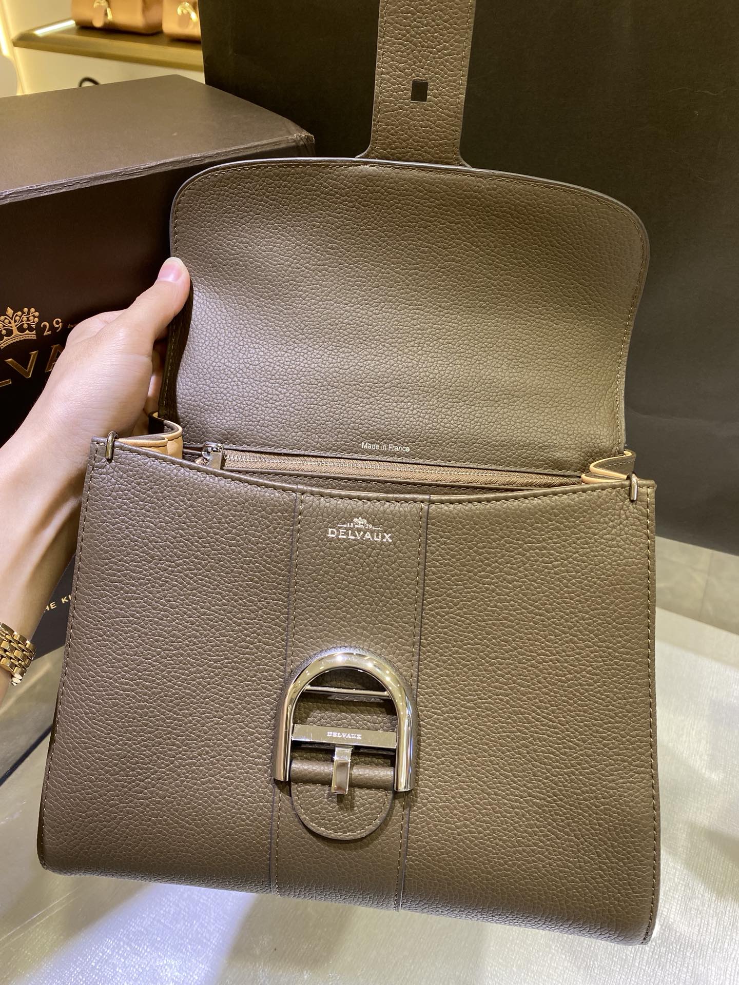 델보 브리앙 PM 로데오카프 토고백 미듐